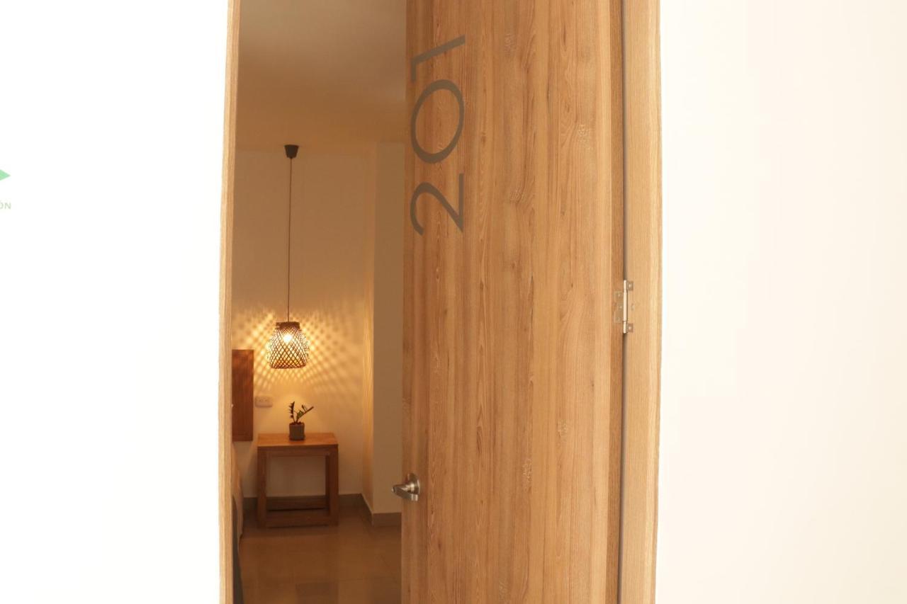 Hotel Centro มอนเตริอา ภายนอก รูปภาพ