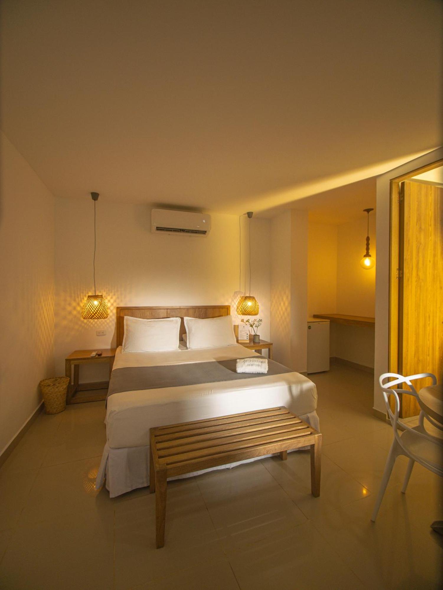 Hotel Centro มอนเตริอา ภายนอก รูปภาพ