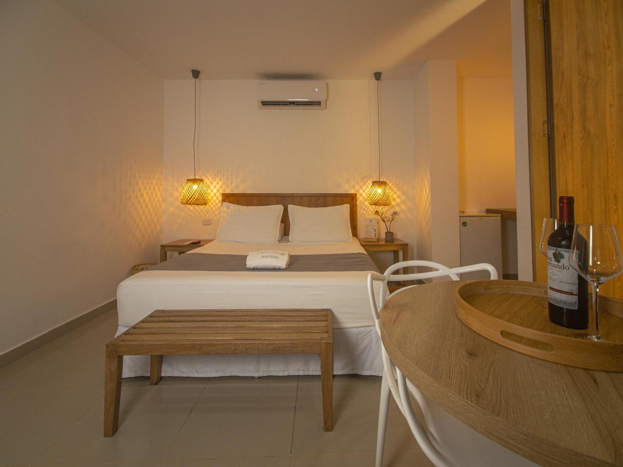 Hotel Centro มอนเตริอา ภายนอก รูปภาพ
